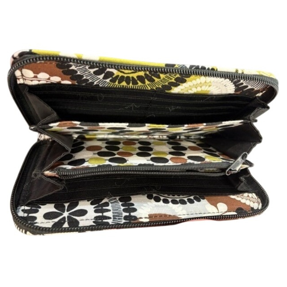 Vera Bradley Safari Sunset Quilted Cotton Zip Around Accordion Wallet - Picture 3 of 3